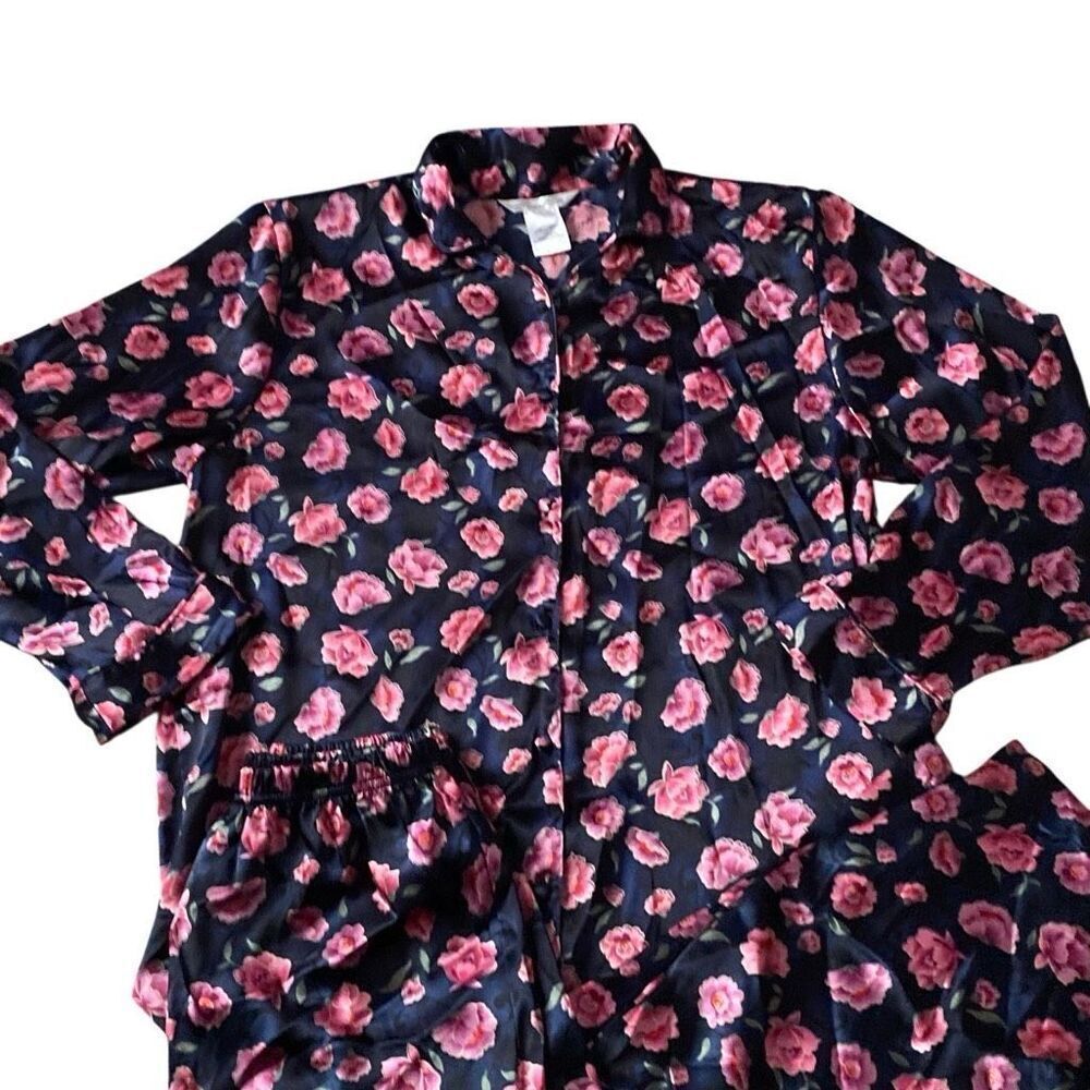 Secret Treasures Peony Satin Silky Pajamas 2 Piece Pj Lingerie Set Long Medium - Picture 2 of 7